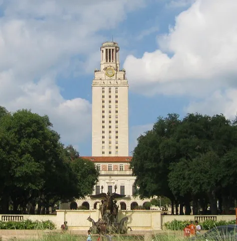 $3,900 | 1914 West 38th Street, Austin, TX 78731