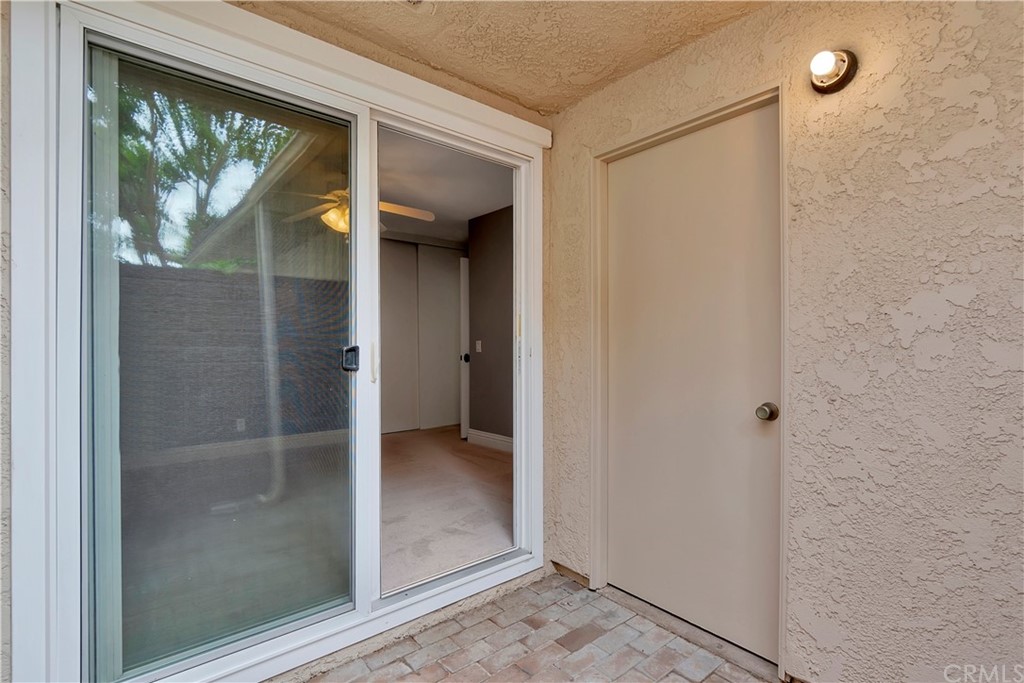 17241 Chestnut Irvine, CA 92612 - Photo 38 of 44