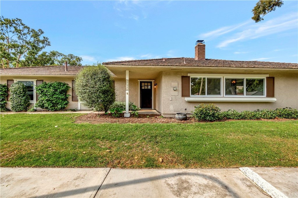 17241 Chestnut Irvine, CA 92612 - Photo 39 of 44