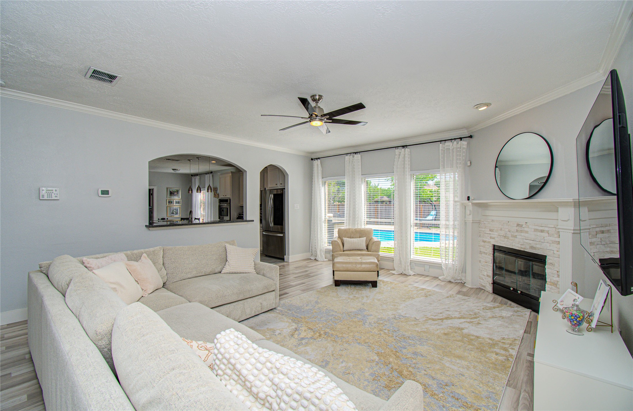 23122 Burcan Court Spring, TX 77373 - Photo 5 of 44