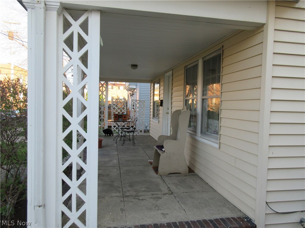 17904 Ingleside Road Cleveland, OH 44119 - Photo 13 of 23 Gallery Image 13