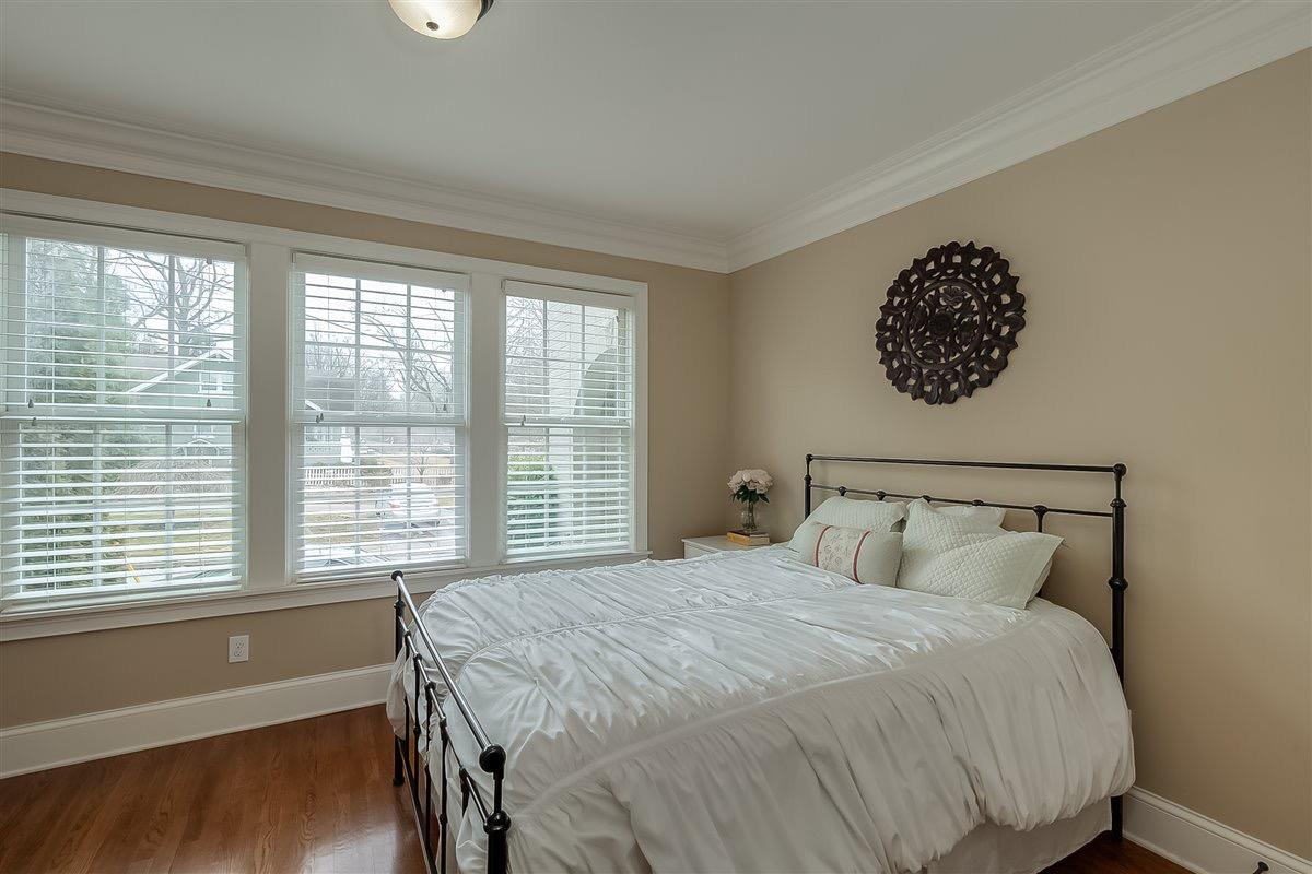 1135 Richmond Road Lexington, KY 40502 - Photo 14 of 52 Photo 14