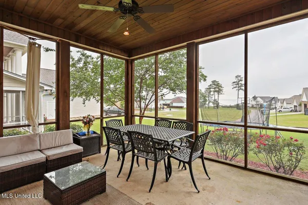 $679,900 | 233 Arbor Trail, Brandon, MS 39047