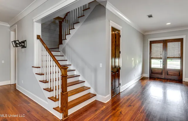 $689,000 | 233 Arbor Trail, Brandon, MS 39047