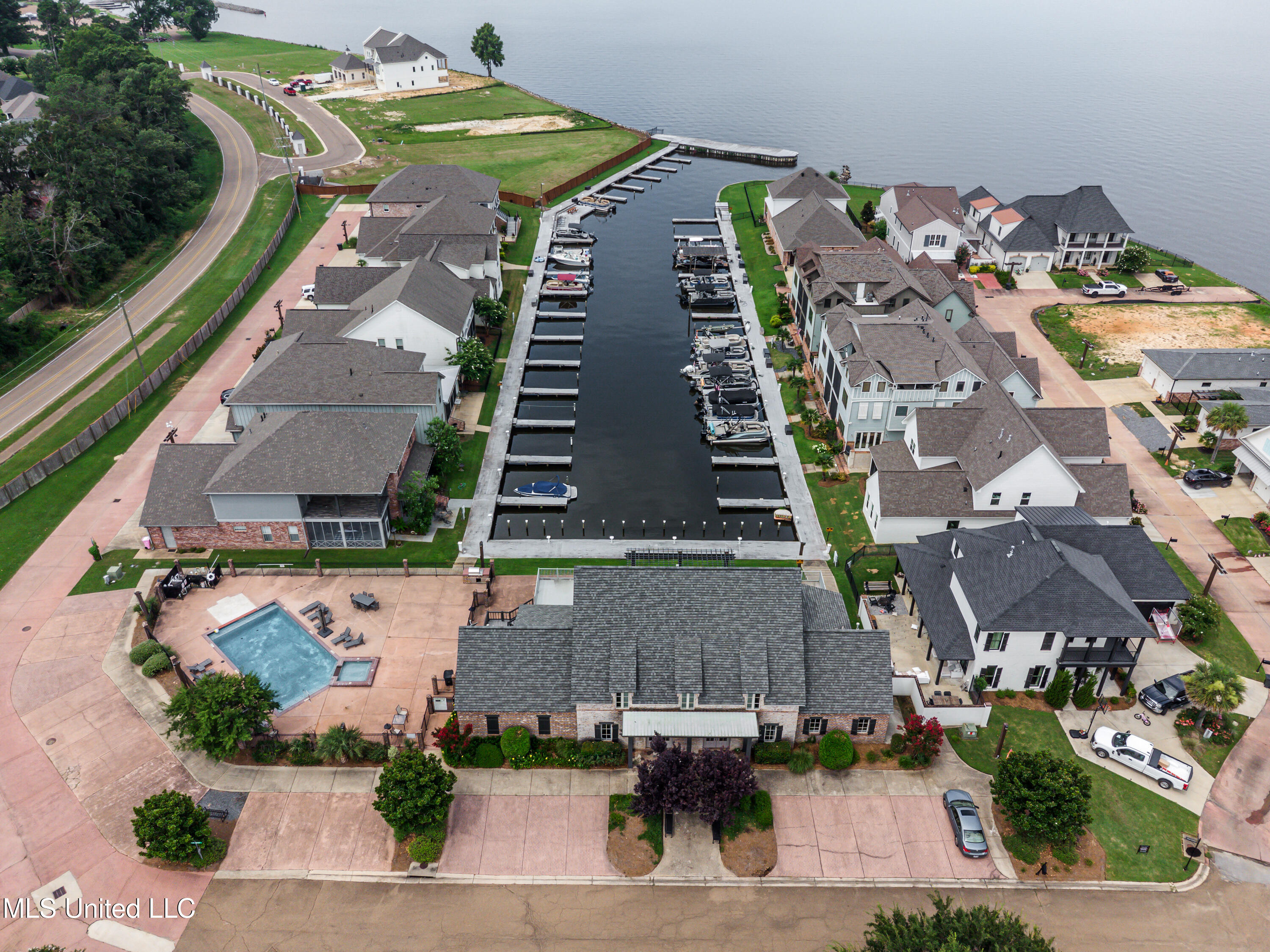 233 Arbor Trail Brandon, MS 39047 - Photo 59 of 61 233 Arbor Trail Drone-16