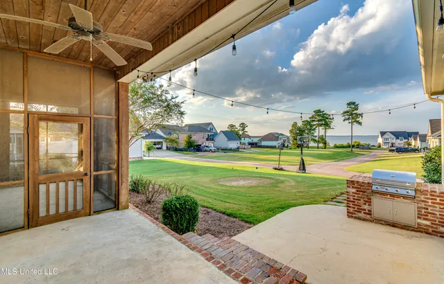 $689,000 | 233 Arbor Trail, Brandon, MS 39047