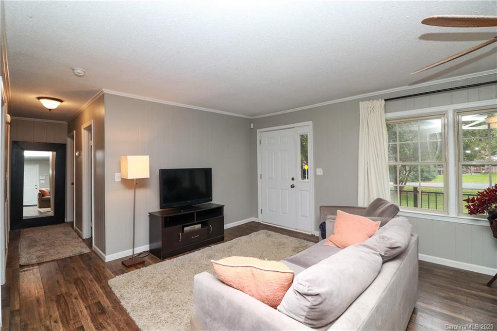 2334 Munsen Road Concord, NC 28025 - Photo 5 of 29 Gallery Image 5