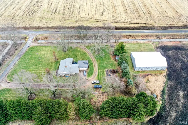 $1,200,000 | 58521 Strawberry Road, North Liberty, IN 46554