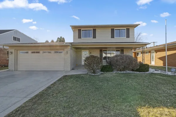 $350,000 | 34665 Esper Drive, Sterling Heights, MI 48312