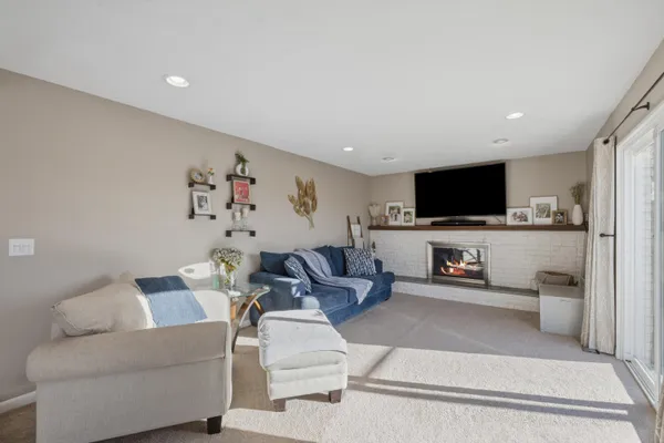 $350,000 | 34665 Esper Drive, Sterling Heights, MI 48312