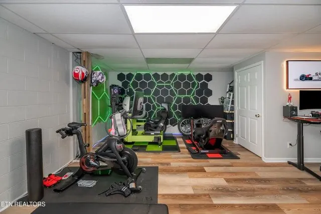 $879,900 | 1200 River Oaks Drive, Kingston, TN 37763