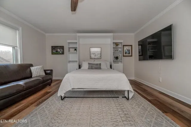 $879,900 | 1200 River Oaks Drive, Kingston, TN 37763