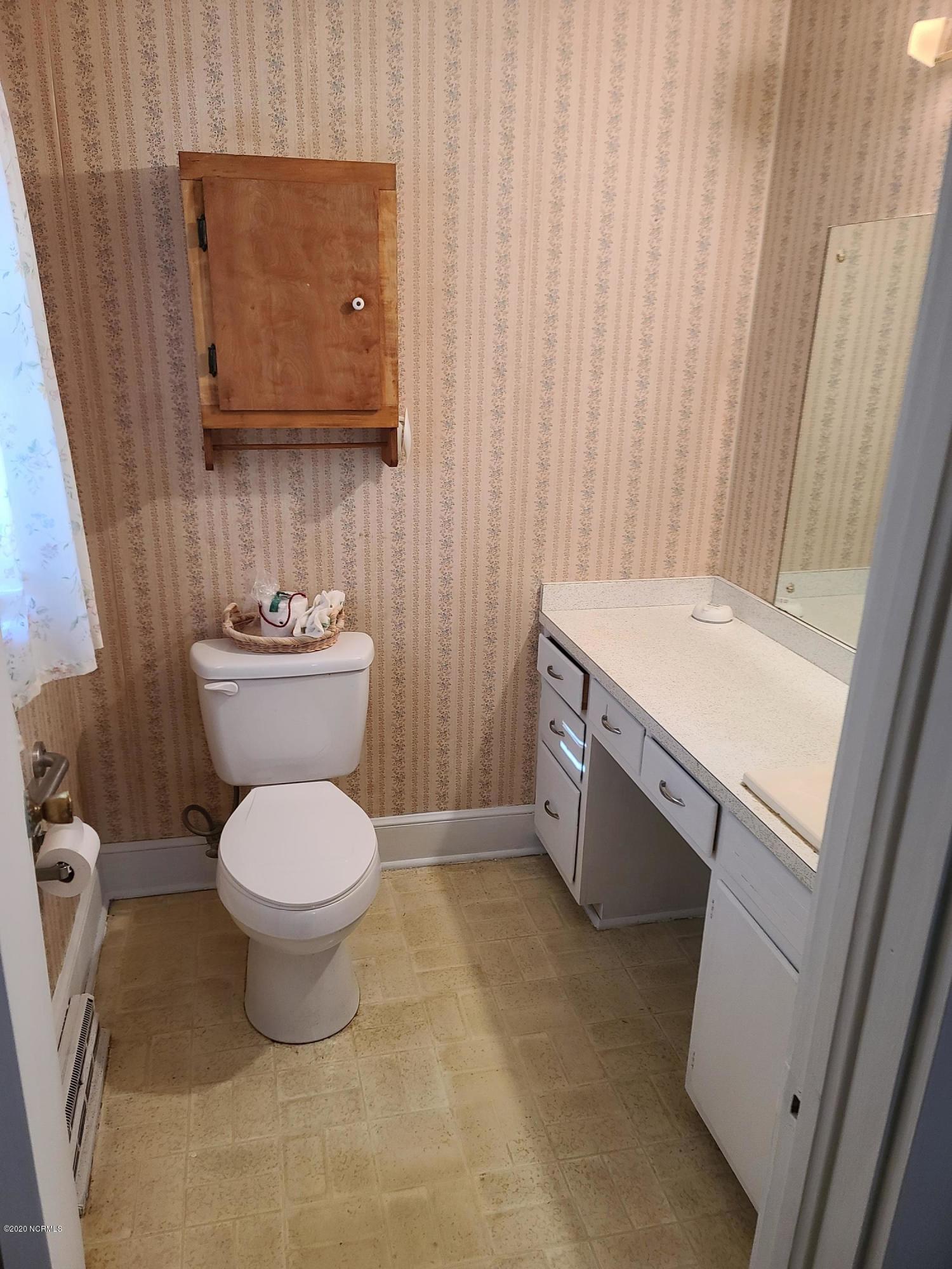 1236 Cobb Road Kinston, NC 28501 - Photo 6 of 16 20201119_091933