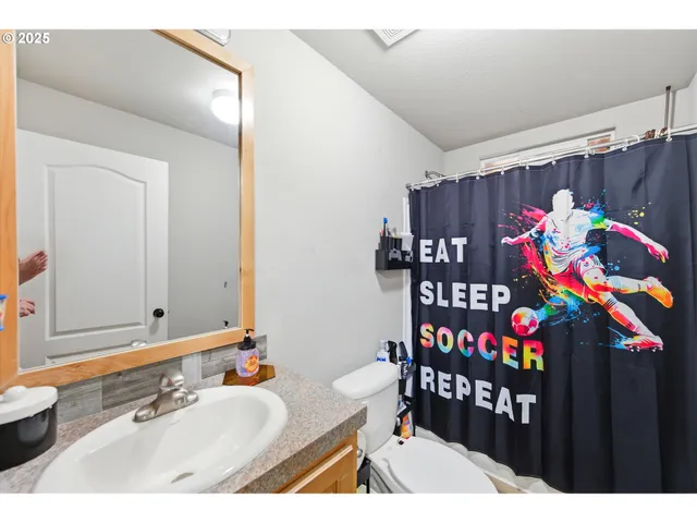 $159,000 | 5217 Silver Loop Northeast, Salem, OR 97305