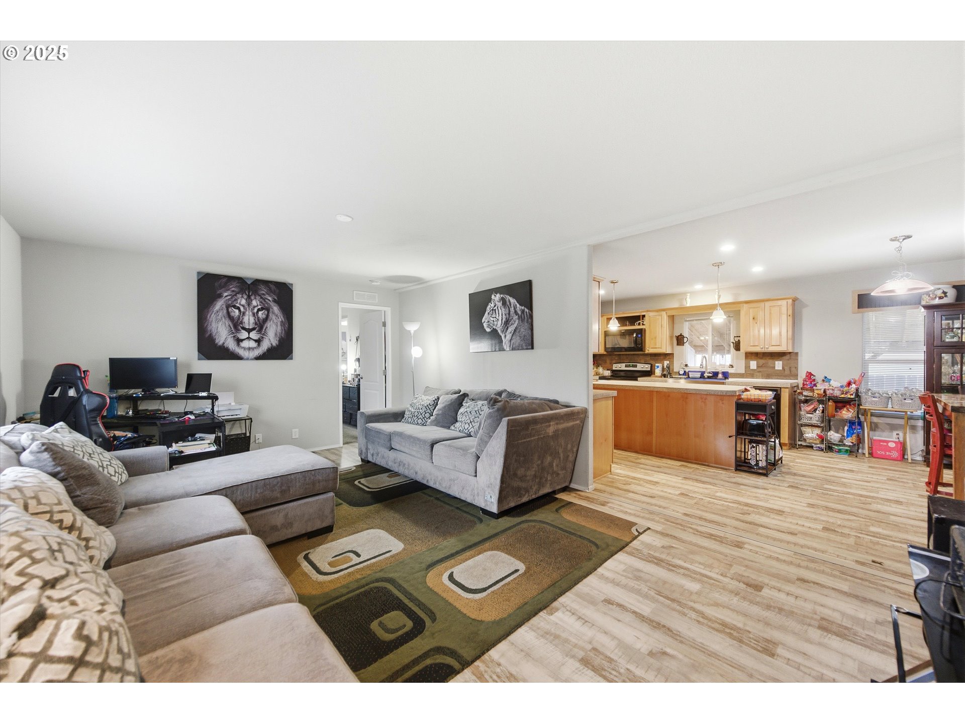 5217 Silver Loop Northeast Salem, OR 97305 - Photo 9 of 26