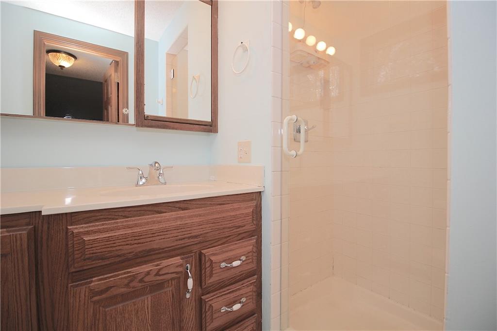 25025 Northeast 1850 Road Garnett, KS 66032 - Photo 22 of 31