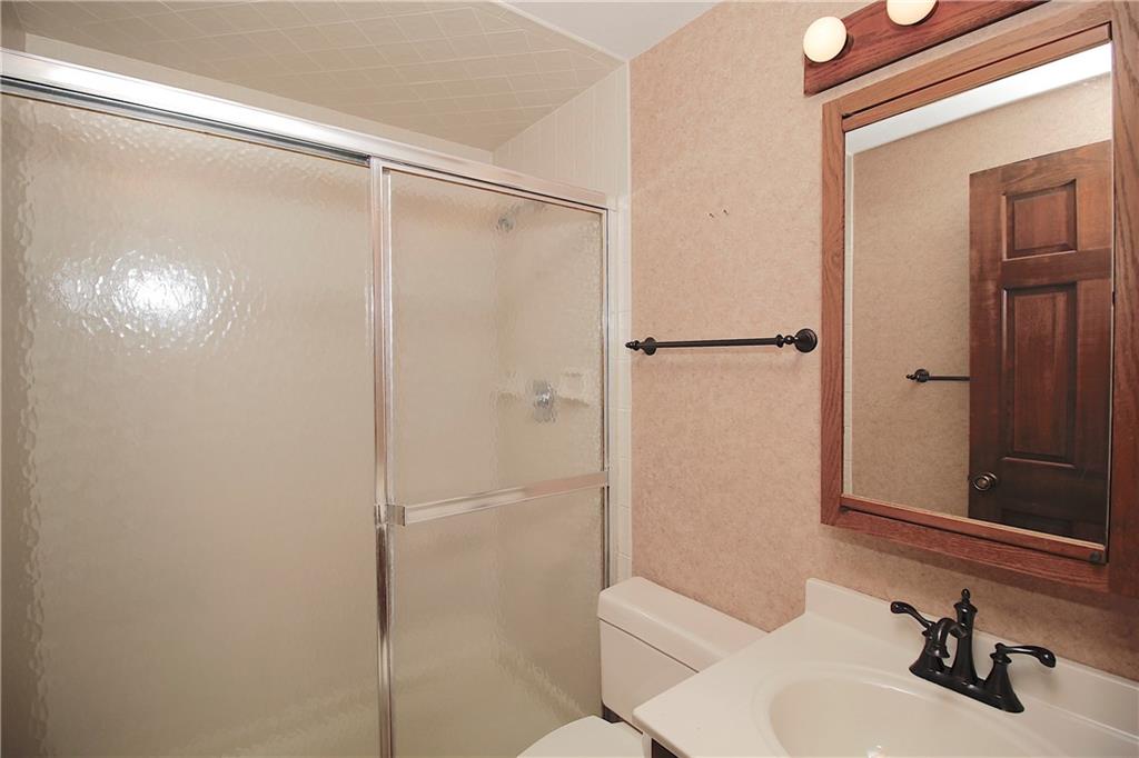 25025 Northeast 1850 Road Garnett, KS 66032 - Photo 24 of 31