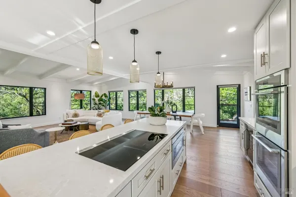 $2,898,000 | 1143-1145 Hill Road, Glen Ellen, CA 95442