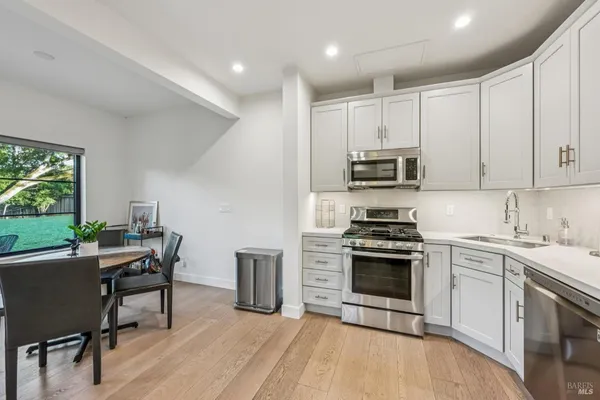 $2,898,000 | 1143-1145 Hill Road, Glen Ellen, CA 95442