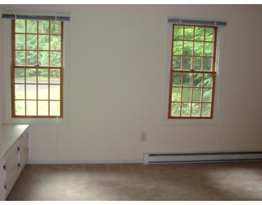 25 Lawton Road Shirley, MA 01464 - Photo 14 of 20 Gallery Image 14