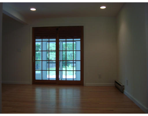 25 Lawton Road Shirley, MA 01464 - Photo 7 of 20 Gallery Image 7
