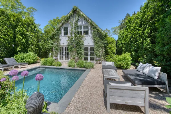 $4,500,000 | 72 Hempstead Street, Sag Harbor, NY 11963