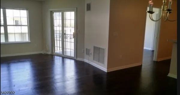 $3,200 | 37 Parkside Court, Wayne, NJ 07470