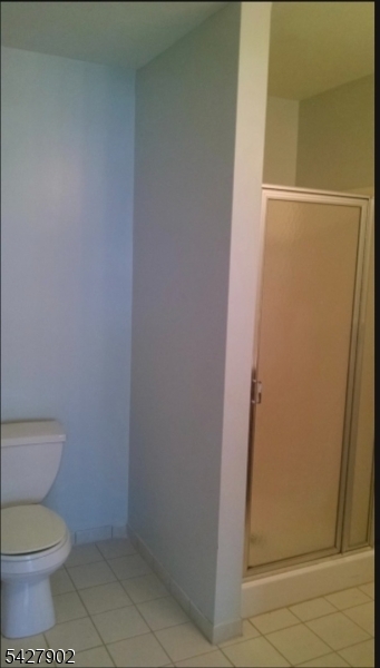 37 Parkside Court Wayne, NJ 07470 - Photo 7 of 10
