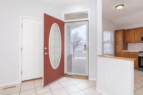 $269,750 | 67 Astoria Way, Bloomington, IL 61704