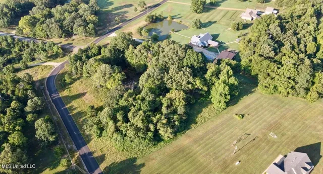 $69,900 | 38 Golden Pond Circle, Coldwater, MS 38618