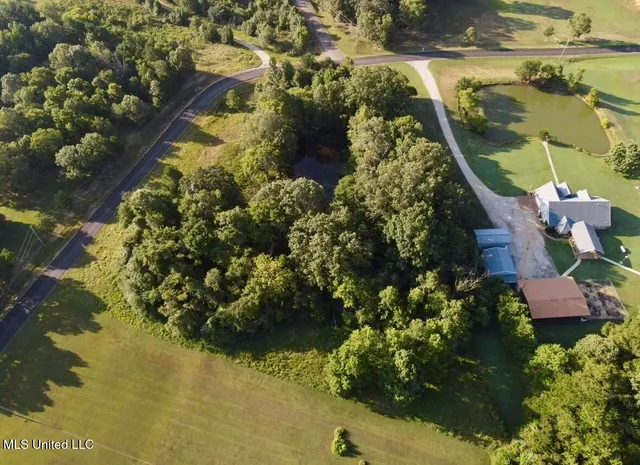 $69,900 | 38 Golden Pond Circle, Coldwater, MS 38618