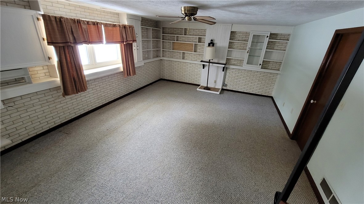 5989 Lance Road Medina, OH 44256 - Photo 9 of 21 Gallery Image 9