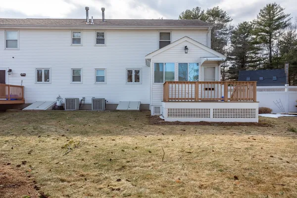 $2,800 | 73 Indian Meadow Drive, Unit A, Taunton, MA 02780