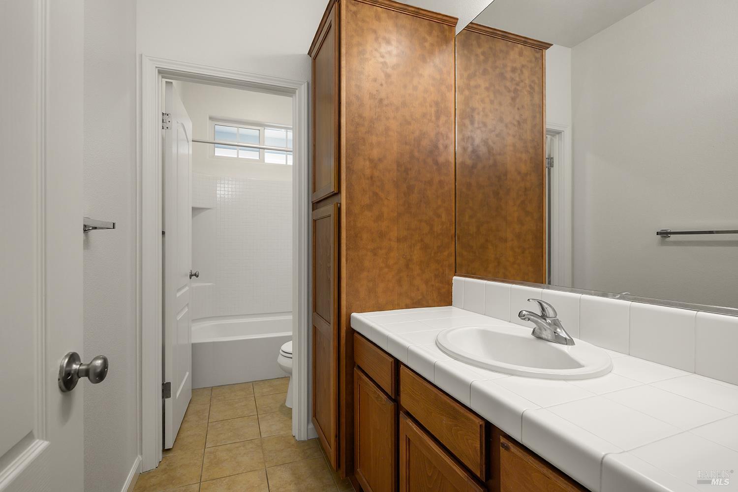 1707 St Anthony Way Santa Rosa, CA 95404 - Photo 15 of 33