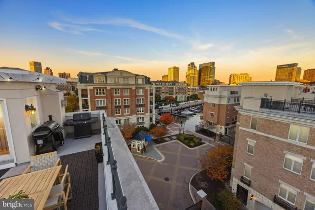 $729,000 | 900 Valencia Court, Unit 188, Baltimore, MD 21230