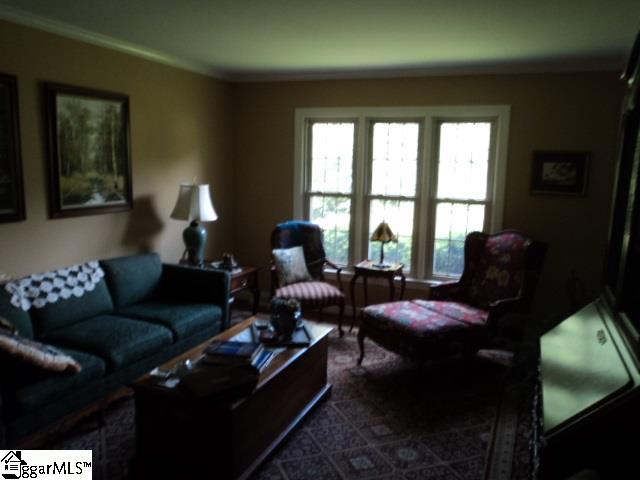 910 Taylor Road Greer, SC 29651 - Photo 3 of 8