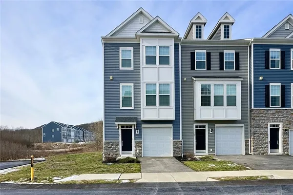 $369,900 | 105 Union Way, Harmony, PA 16037