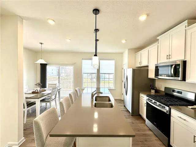 $369,900 | 105 Union Way, Harmony, PA 16037