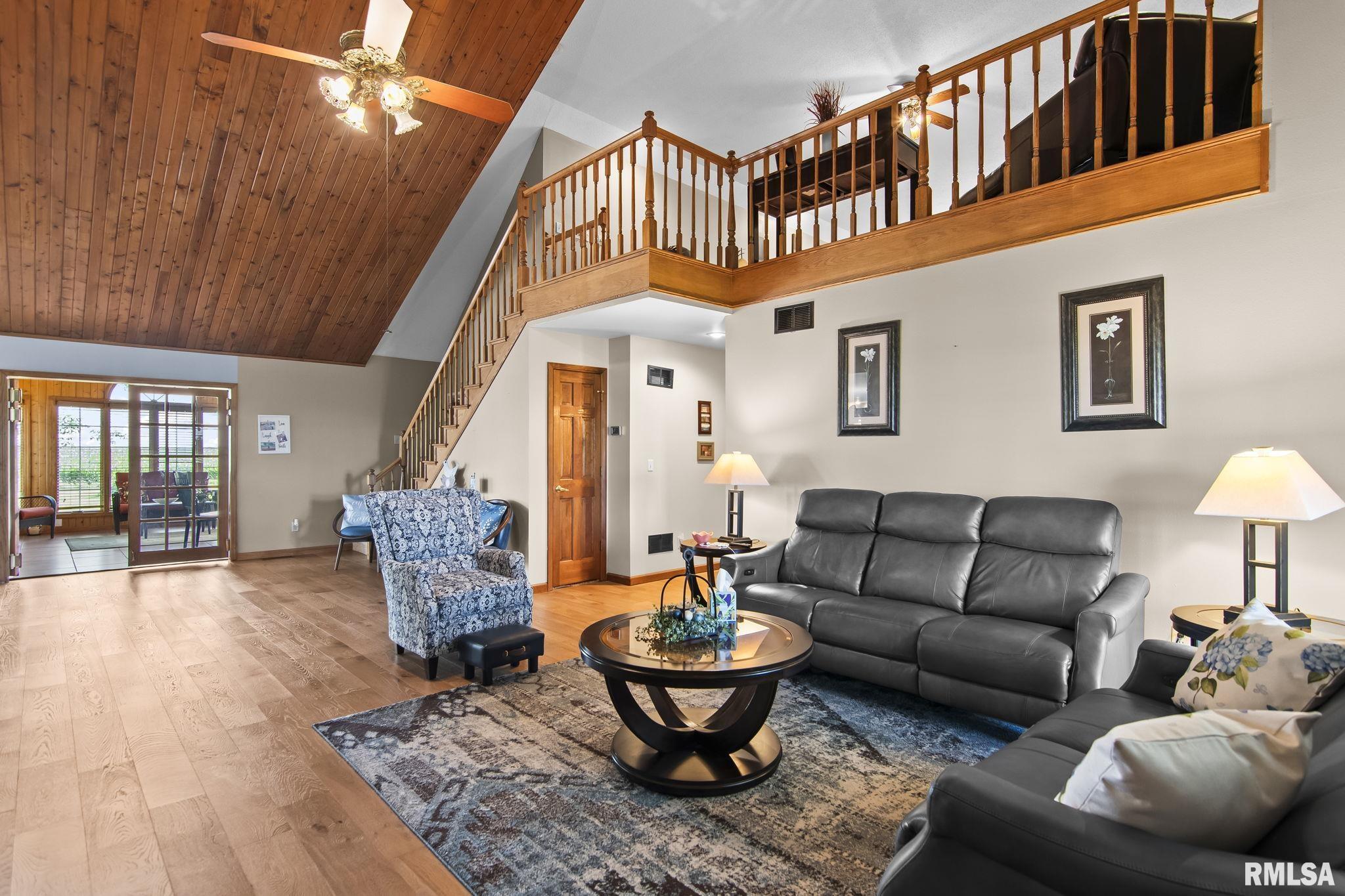 4489 Palmyra Road Palmyra, IL 62674 - Photo 5 of 52