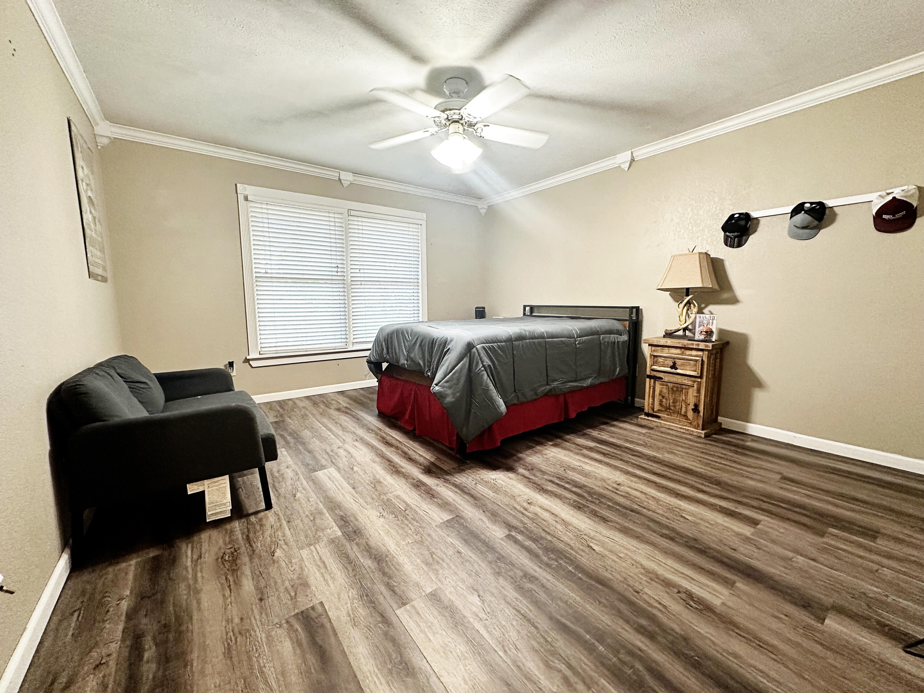 5712 70th Place Lubbock, TX 79424 - Photo 32 of 45 Photo Jun 26 2025, 7 11 56 PM