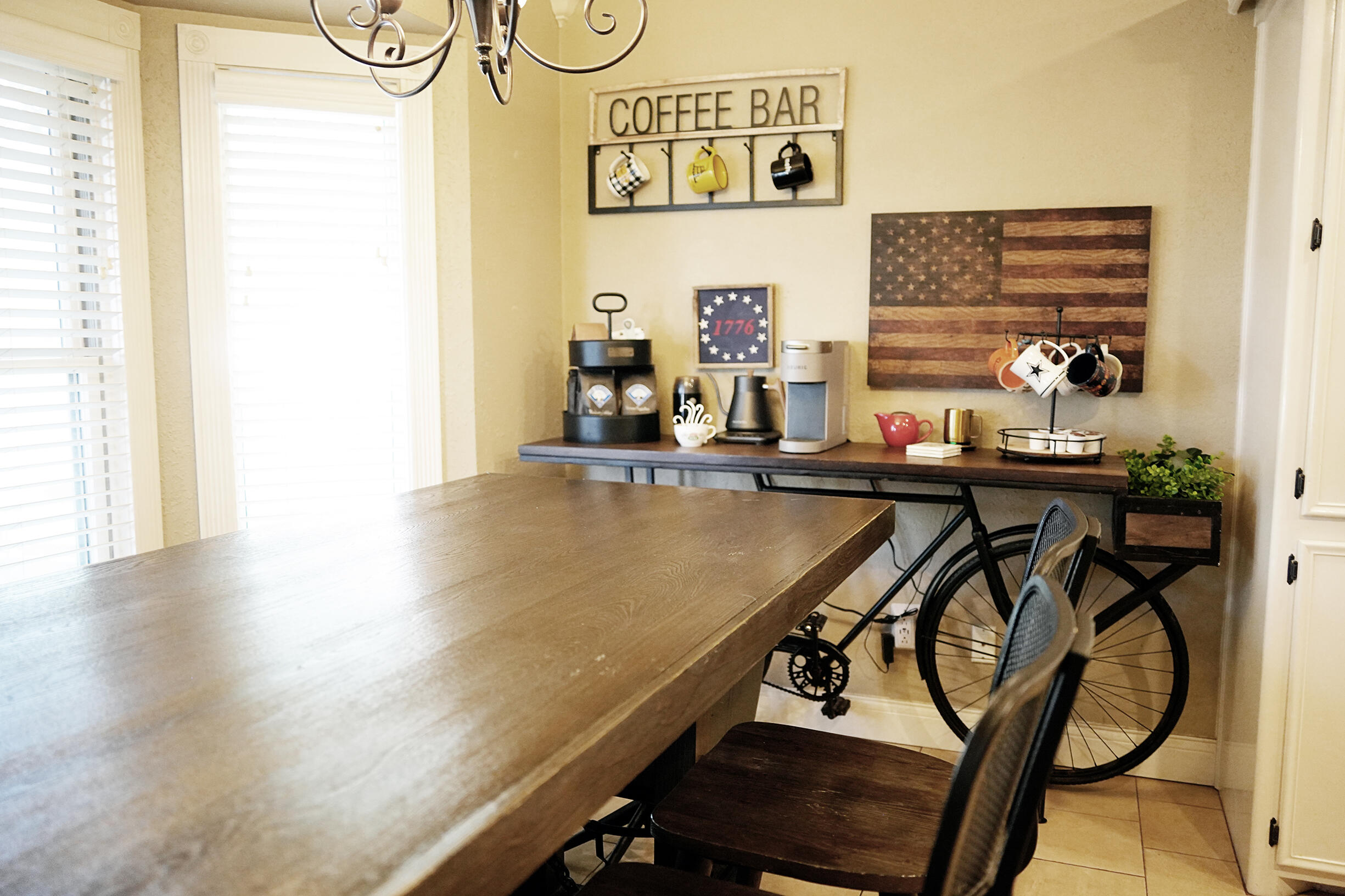 5712 70th Place Lubbock, TX 79424 - Photo 10 of 45 a view of a room with gym equipment