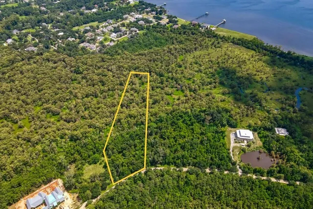 $285,000 | 26 Preserve Lane, Mandeville, LA 70471