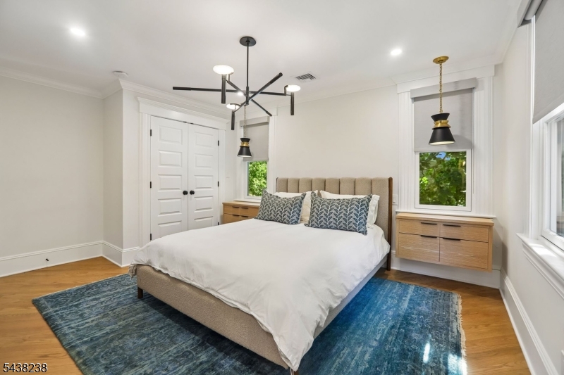 22 Oak Ridge Avenue Summit, NJ 07901 - Photo 24 of 38