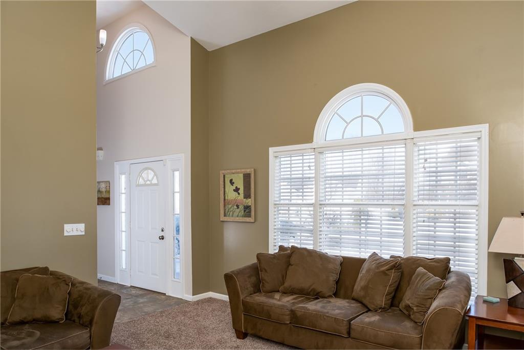 304 Quail Ridge Court Gibsonia, PA 15044 - Photo 2 of 15 Gallery Image 2