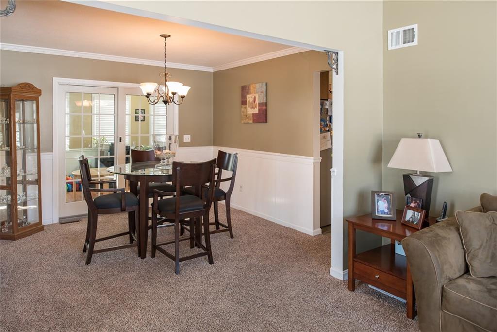 304 Quail Ridge Court Gibsonia, PA 15044 - Photo 4 of 15 Gallery Image 4