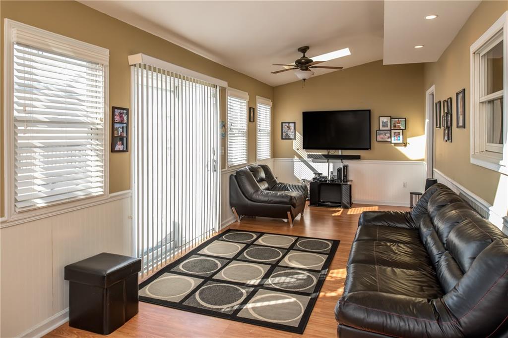 304 Quail Ridge Court Gibsonia, PA 15044 - Photo 5 of 15 Gallery Image 5