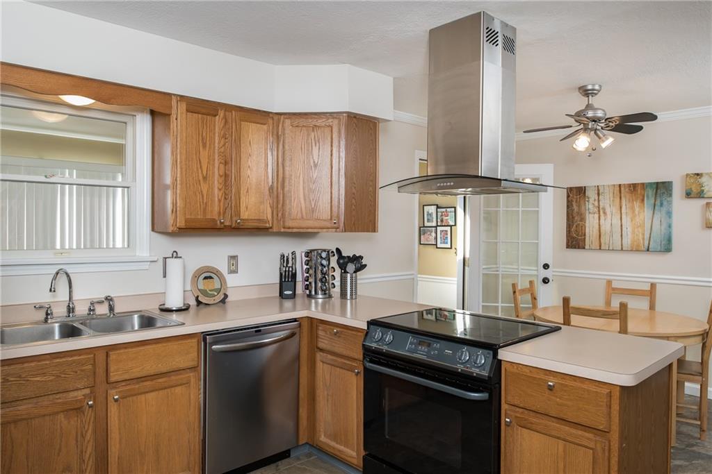 304 Quail Ridge Court Gibsonia, PA 15044 - Photo 7 of 15 Gallery Image 7