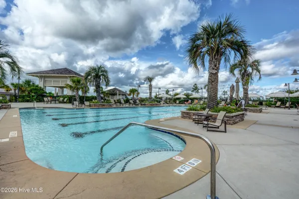 $550,000 | 8144 Garden Pointe Northeast, Leland, NC 28451