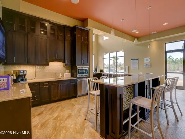 $550,000 | 8144 Garden Pointe Northeast, Leland, NC 28451