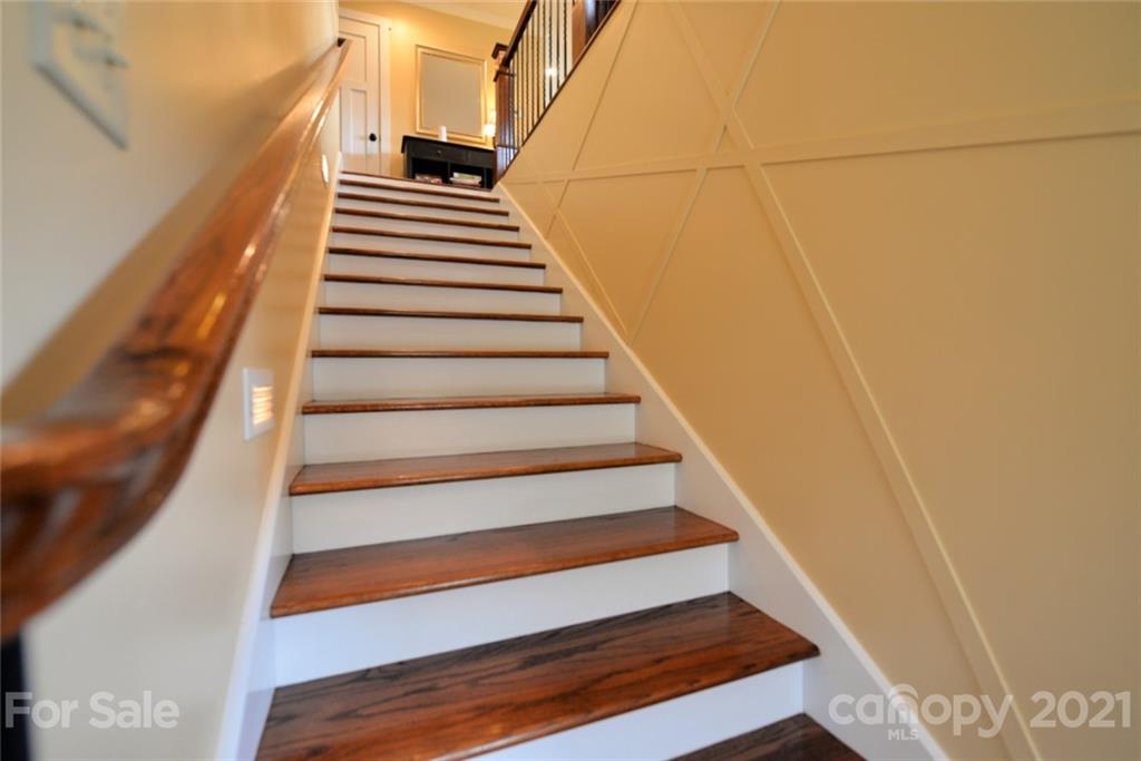 696 Lick Log Road Sylva, NC 28779 - Photo 20 of 32